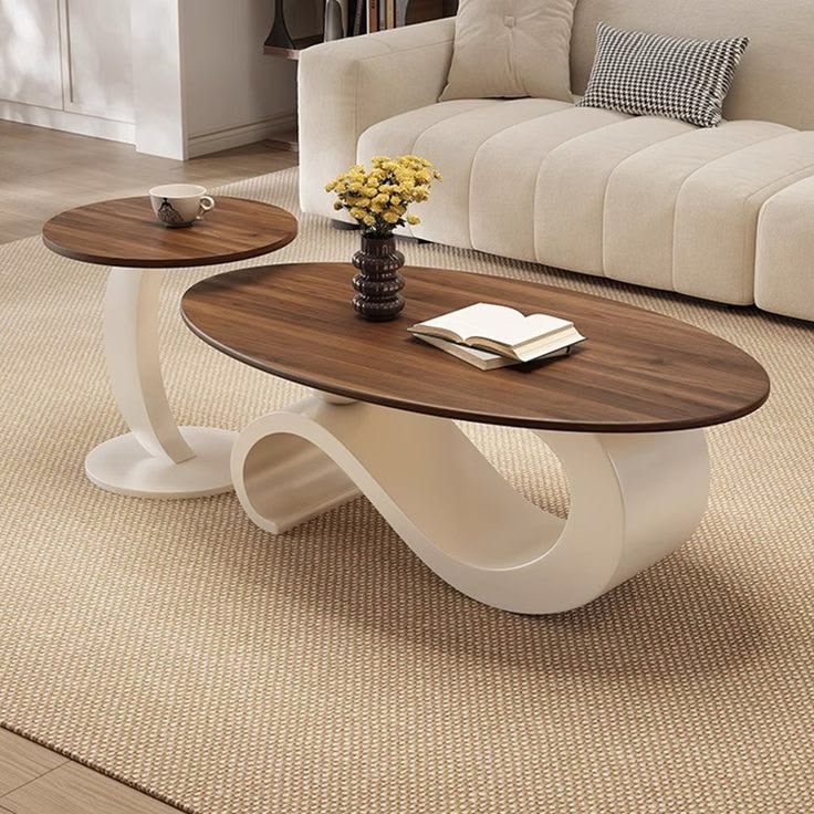 Premium Nesting Table.